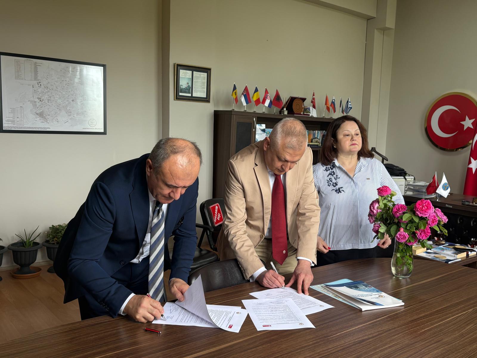 SOSYAL BİLİMLER ENSTİTÜSÜ İLE EDİRNE DEFTERDARLIĞI ARASINDA İŞ BİRLİĞİ PROTOKOLÜ İMZALANDI