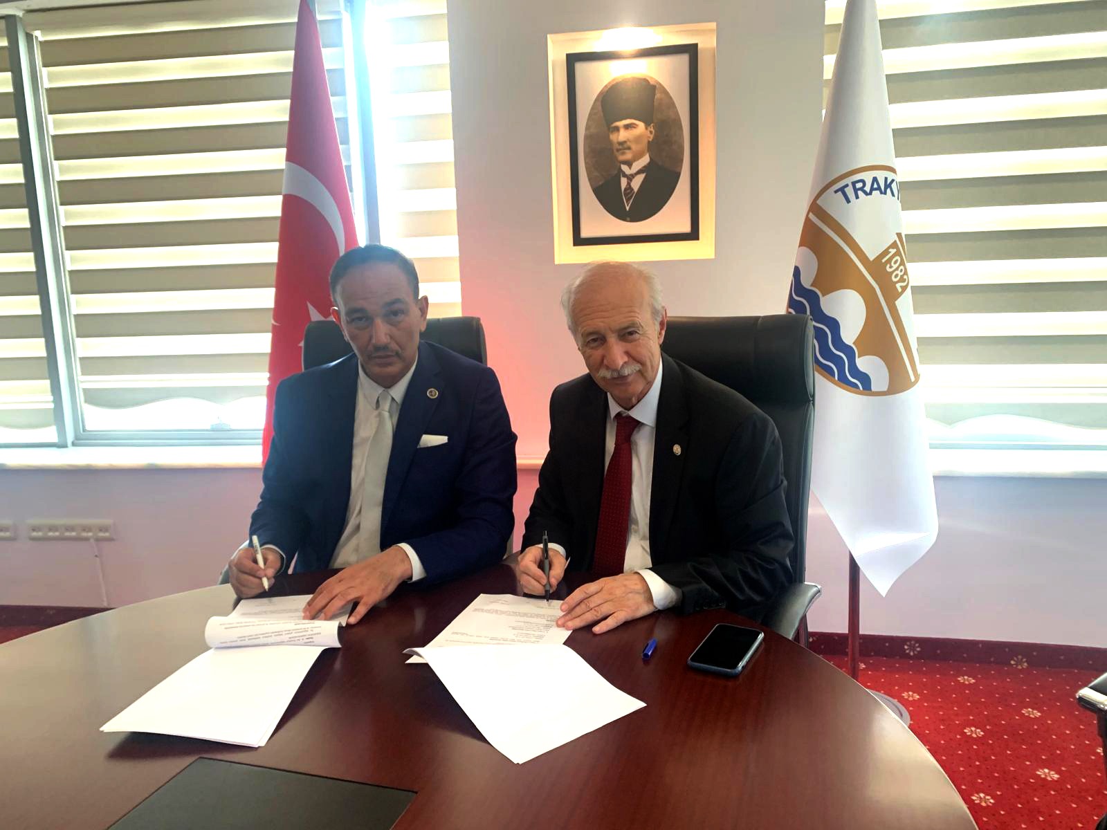 TRAKYA ÜNİVERSİTESİ İLE TAPU VE KADASTRO EDİRNE BÖLGE MÜDÜRLÜĞÜ ARASINDA İŞ BİRLİĞİ PROTOKOLÜ İMZALANDI