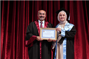 TRAKYA ÜNİVERSİTESİ SAĞLIK HİZMETLERİ MESLEK YÜKSEKOKULUNDA MEZUNİYET SEVİNCİ