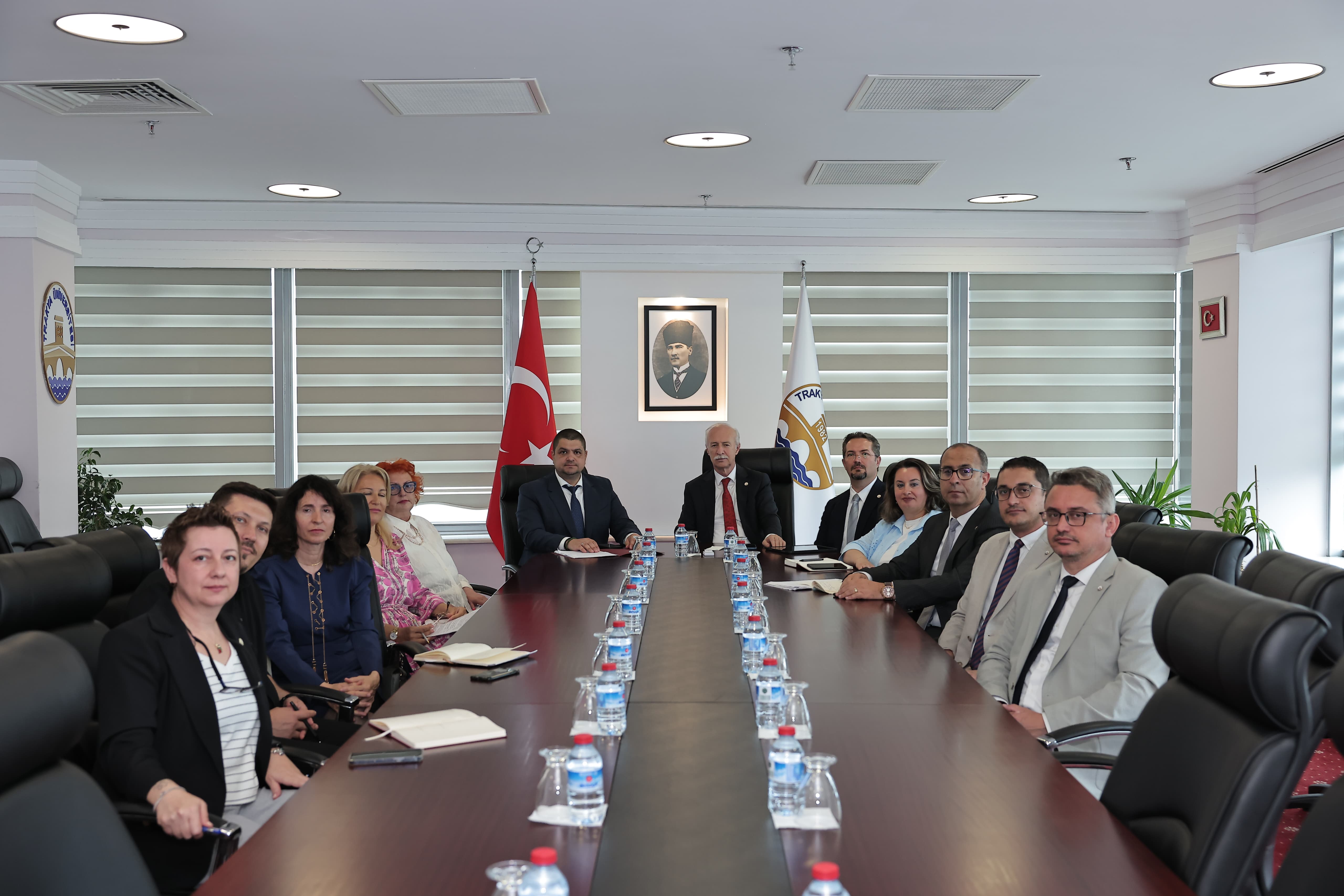 BULGARİSTAN SOUTH-WEST UNIVERSITY HEYETİNDEN TRAKYA ÜNİVERSİTESİNE ZİYARET