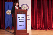 TRAKYA ÜNİVERSİTESİ ECZACILIK FAKÜLTESİNDE MEZUNİYET SEVİNCİ