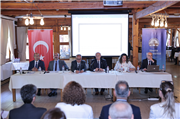 TRAKYA ÜNİVERSİTESİ SENATOSU MERİÇ KENARI SOSYAL TESİSLERİ’NDE TOPLANDI