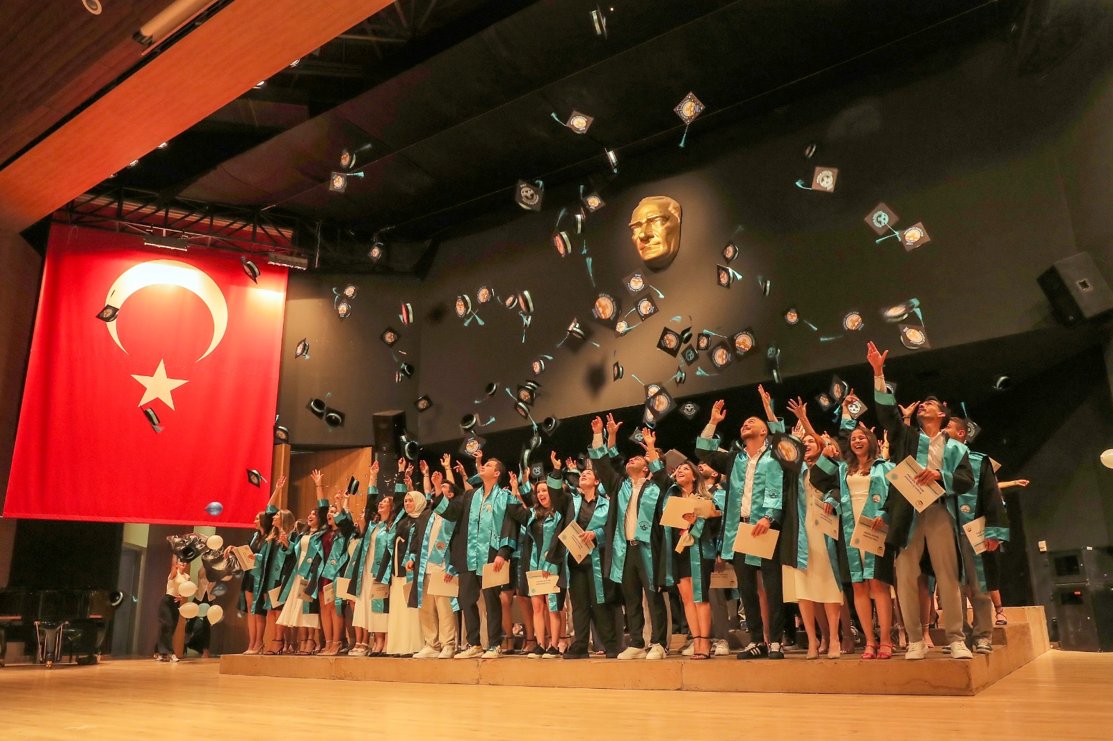 TRAKYA ÜNİVERSİTESİ MİMARLIK FAKÜLTESİ MEZUNİYET TÖRENİ