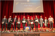 TRAKYA ÜNİVERSİTESİNDE AKADEMİK YÜKSELTME VE ÖDÜL TÖRENİ GERÇEKLEŞTİRİLDİ