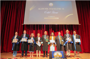 TRAKYA ÜNİVERSİTESİNDE AKADEMİK YÜKSELTME VE ÖDÜL TÖRENİ GERÇEKLEŞTİRİLDİ