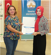 TRAKYA ÜNİVERSİTESİ'NDEKİ STEM EĞİTİMİNİ TAMAMLAYAN SOYDAŞ ÖĞRETMENLER, SERTİFİKALARINI EDİRNE MİLLETVEKİLİ FATMA AKSAL’DAN ALDI