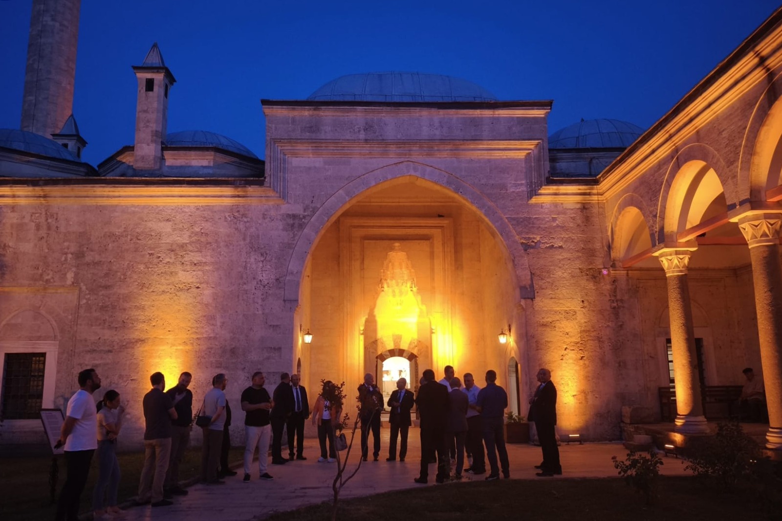 TRAKYA ÜNİVERSİTESİ SAĞLIK MÜZESİNDE GECE MÜZECİLİĞİ BAŞLADI