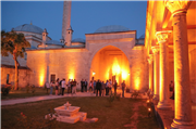 TRAKYA ÜNİVERSİTESİ SAĞLIK MÜZESİNDE GECE MÜZECİLİĞİ BAŞLADI