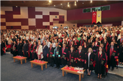 TRAKYA ÜNİVERSİTESİ TIP FAKÜLTESİNDE MEZUNİYET SEVİNCİ