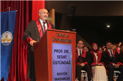 TRAKYA ÜNİVERSİTESİ TIP FAKÜLTESİNDE MEZUNİYET SEVİNCİ