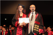 TRAKYA ÜNİVERSİTESİ TIP FAKÜLTESİNDE MEZUNİYET SEVİNCİ