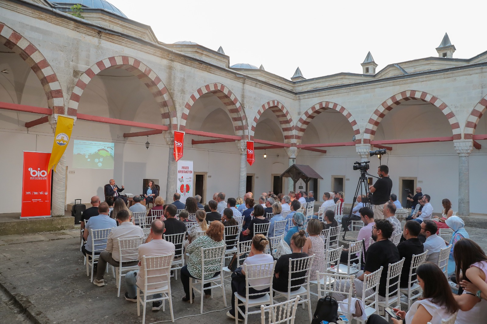 TRAKYA ÜNİVERSİTESİ “BİLİM KAFE” ETKİNLİĞİNDE “PRİMER HİPERTANSİYON” KONUŞULDU