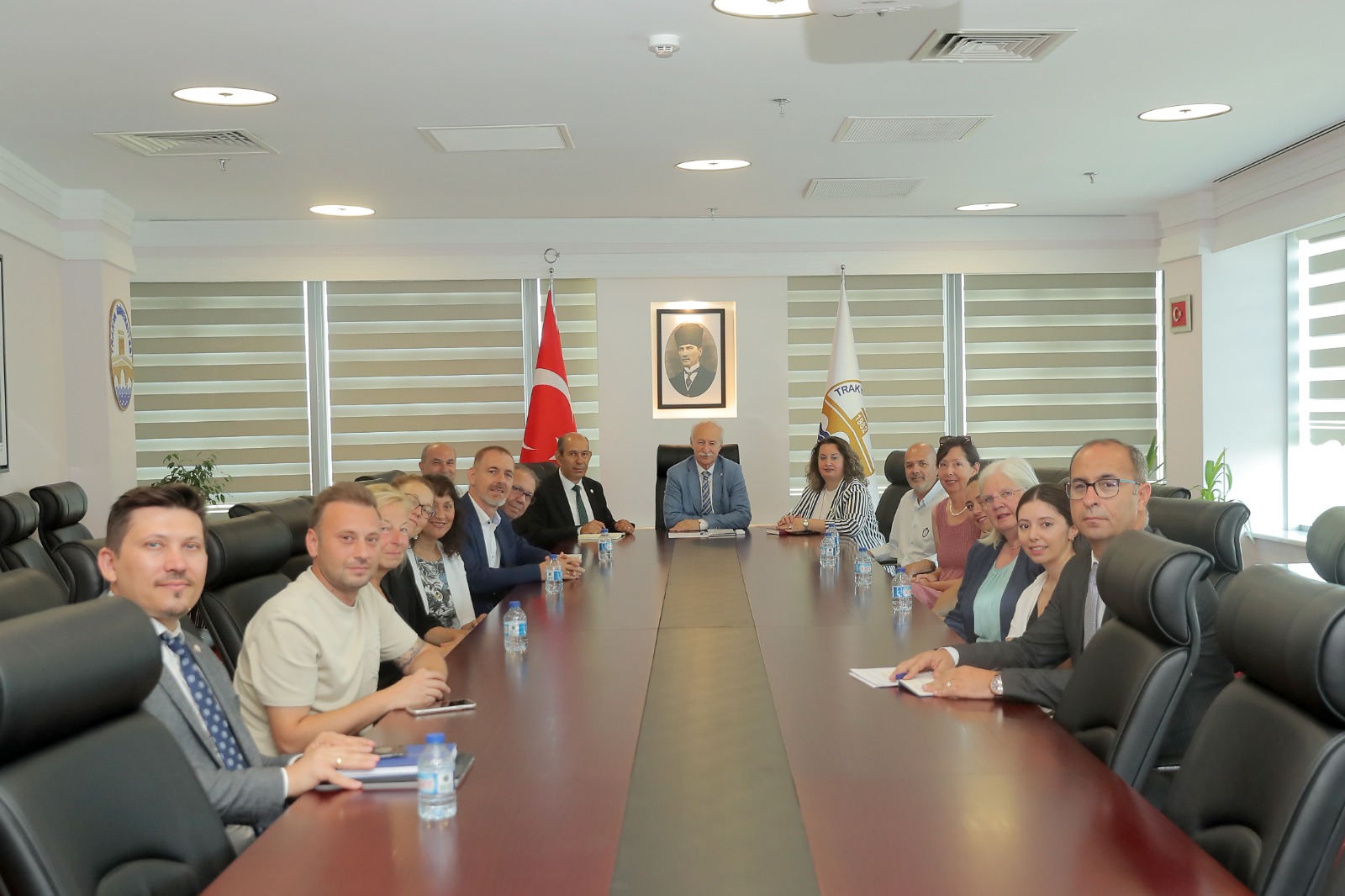 EDİRNE’NİN KARDEŞ ŞEHRİ LÖRRACH’TAN GELEN HEYET, ÜNİVERSİTEMİZİ ZİYARET ETTİ