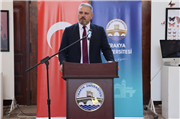 ÜNİVERSİTEMİZDEN LOZAN BARIŞ ANTLAŞMASI’NIN 102. YIL DÖNÜMÜNDE ANLAMLI BİR KONFERANS 