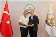 REKTÖRÜMÜZ PROF. DR. MUSTAFA HATİPLER’DEN TÜBİTAK PROJESİ KAZANAN MÜHENDİSLİK FAKÜLTESİ AKADEMİSYENLERİNE TEBRİK