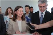 ÜNİVERSİTEMİZ SAĞLIK BİLİMLERİ FAKÜLTESİNDE YENİ AMFİLER AÇILDI