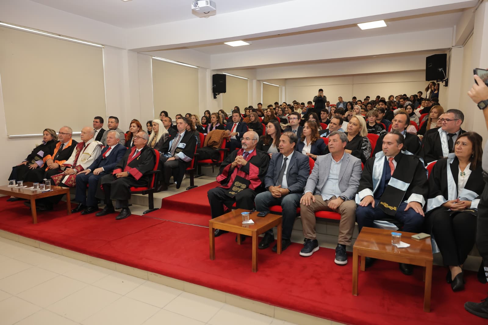 İPSALA MESLEK YÜKSEKOKULU’NDA AKADEMİK YIL AÇILIŞ TÖRENİ
