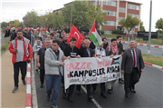 TRAKYA ÜNİVERSİTESİNDE “GAZZE İÇİN UMUT, İNSANLIK İÇİN ONUR YÜRÜYÜŞÜ” DÜZENLENDİ