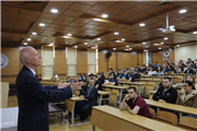 TRAKYA ÜNİVERSİTESİ REKTÖRÜNDEN TIP FAKÜLTESİ ÖĞRENCİLERİNE “LİDERLİK YETKİNLİĞİ” DERSİ
