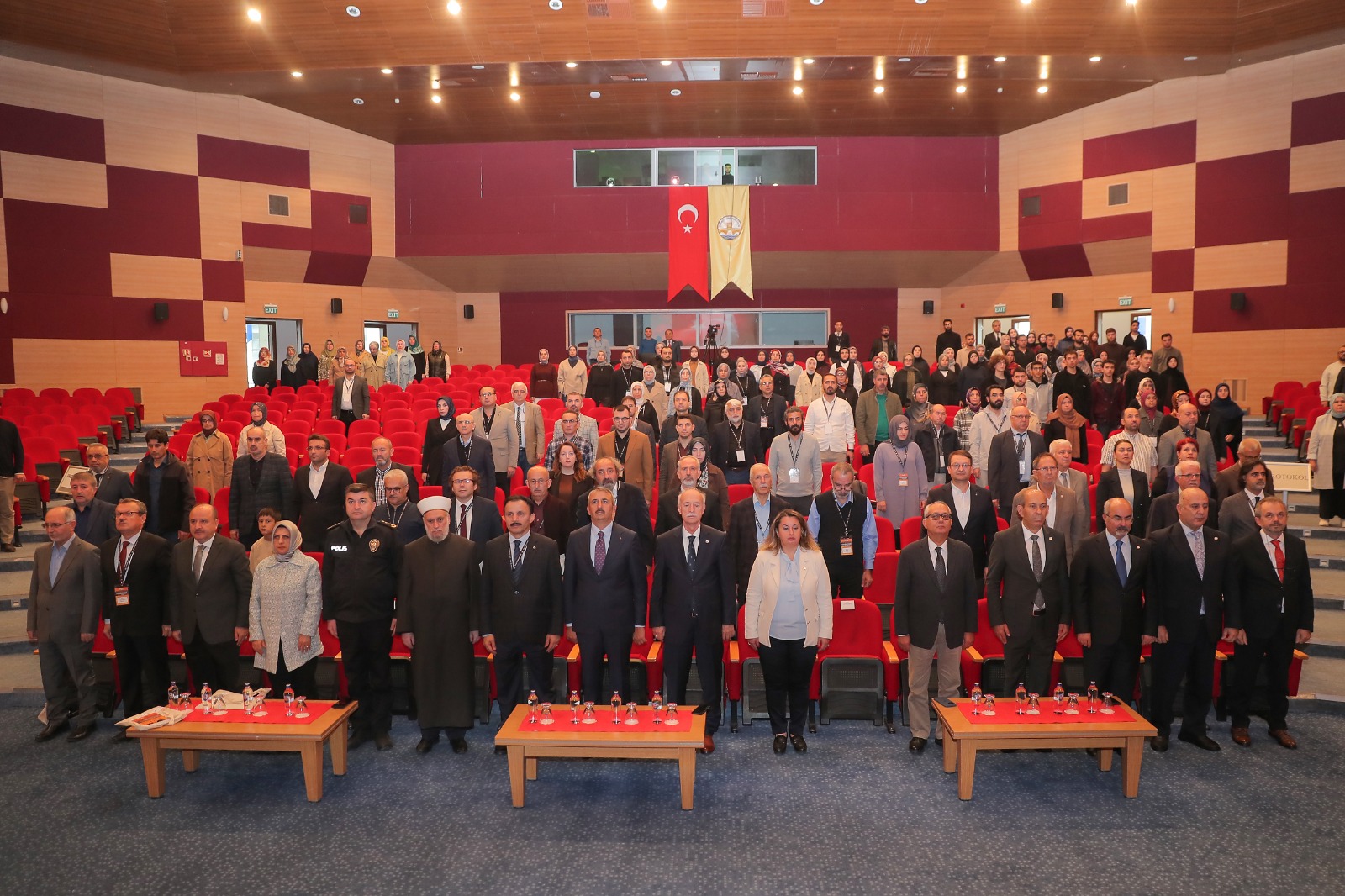28. KELÂM ANABİLİM DALLARI KOORDİNASYON TOPLANTISI VE SELEFÎ ANLAYIŞLAR SEMPOZYUMU BAŞLADI