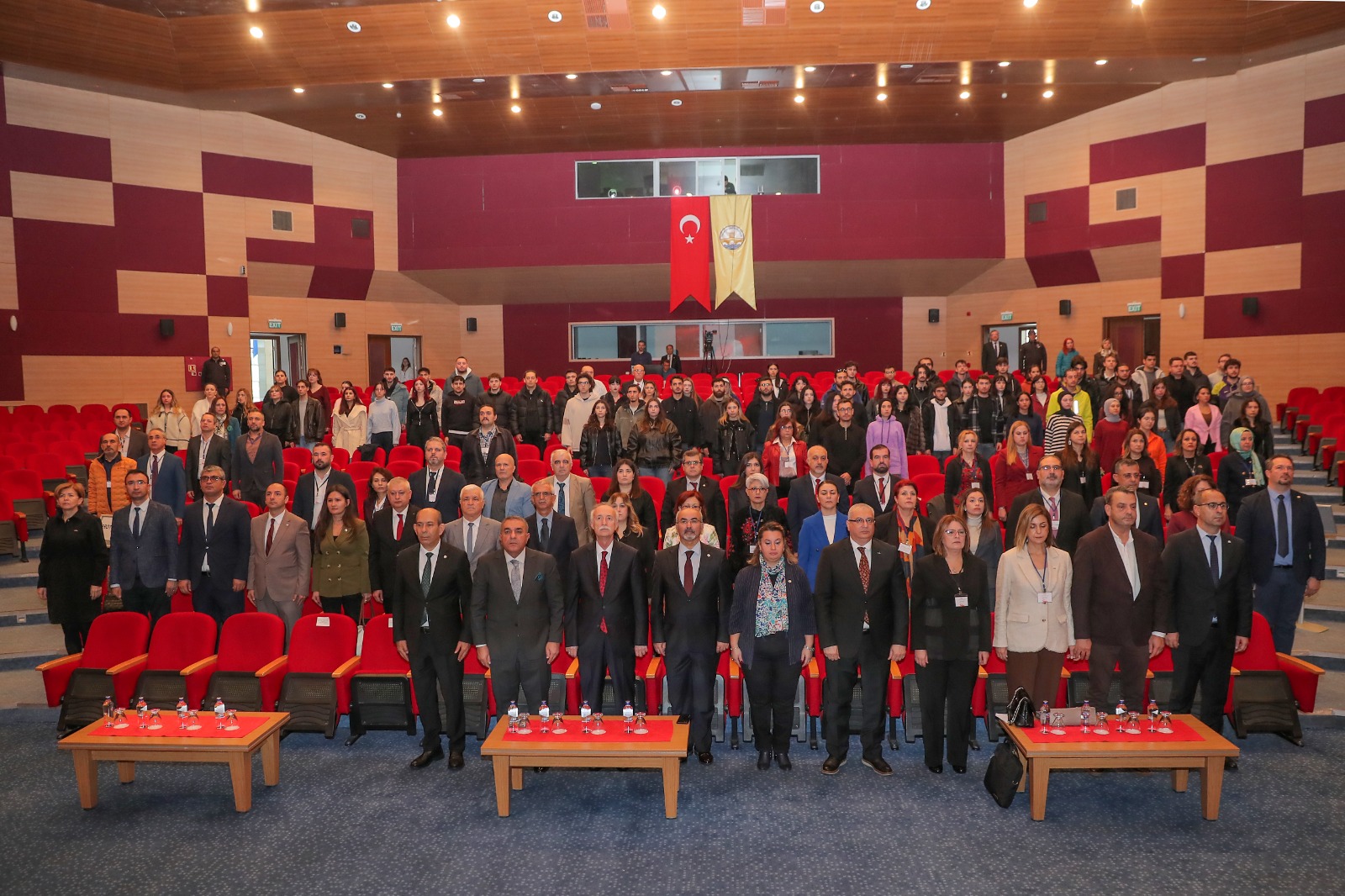 IV. ULUSLARARASI OSMANLI İZLERİ SEMPOZYUMU BAŞLADI