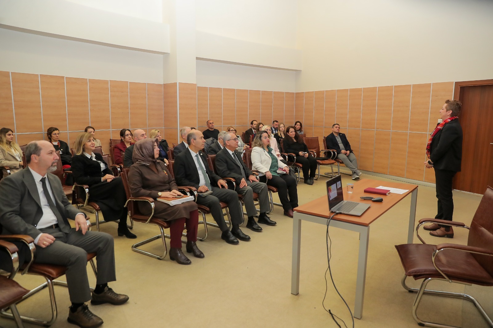 TRAKYA ÜNİVERSİTESİ KALİTE KOMİSYONU ÇALIŞMA GRUPLARI YIL SONU DEĞERLENDİRME TOPLANTISI GERÇEKLEŞTİRİLDİ