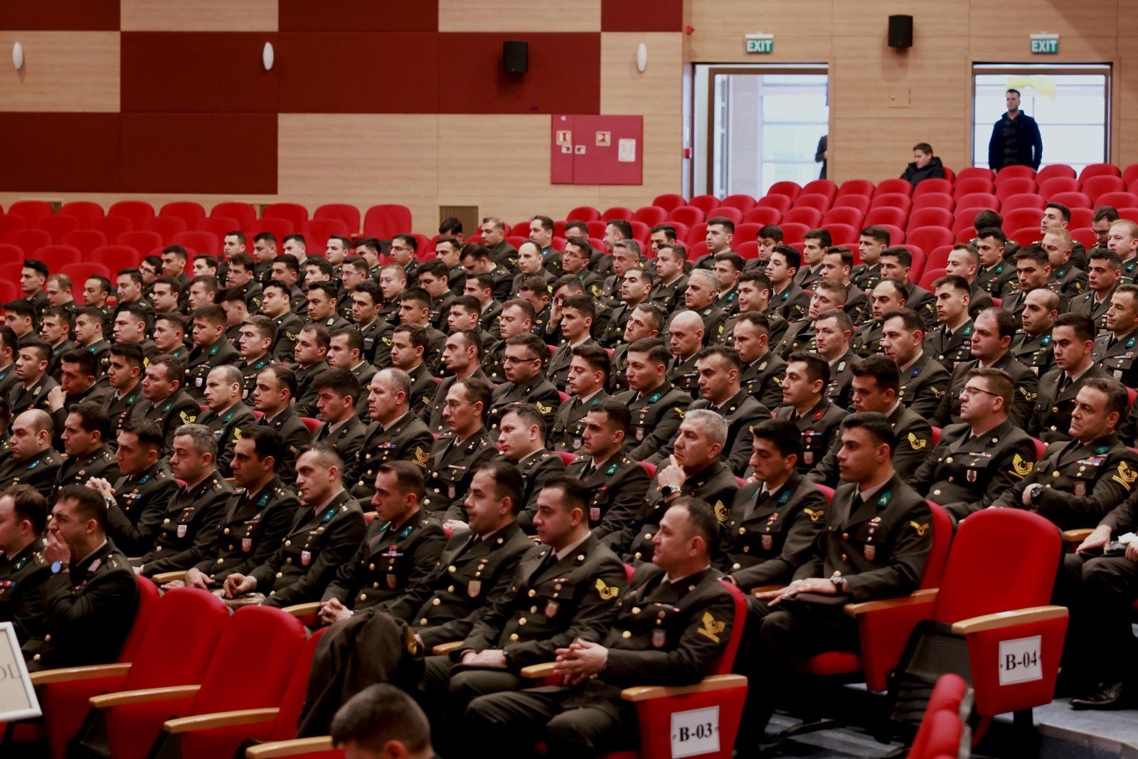 TRAKYA ÜNİVERSİTESİNDEN EDİRNE GARNİZON KOMUTANLIĞINA LİDERLİK EĞİTİMİ