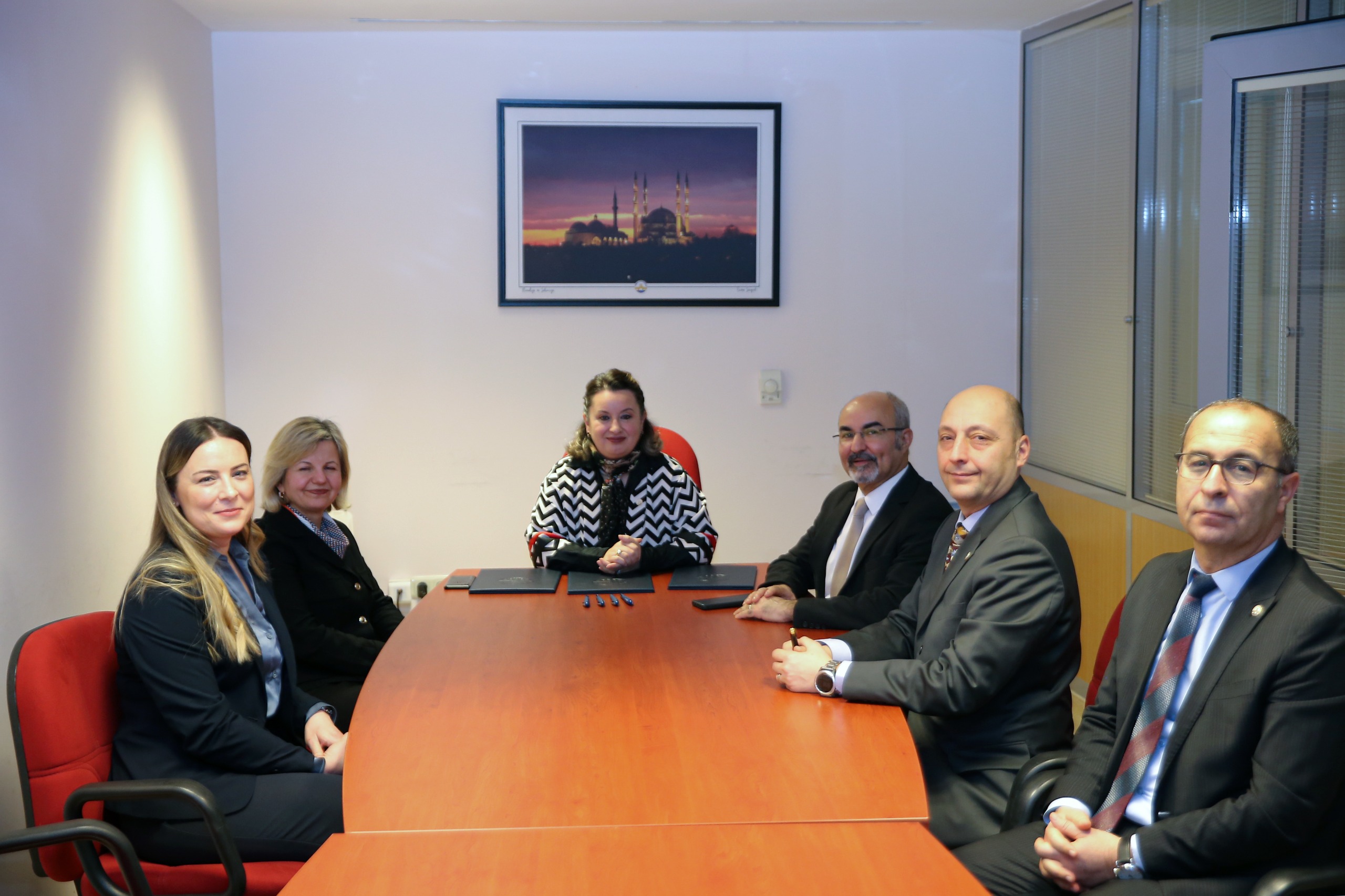 TRAKYA ÜNİVERSİTESİ ZEYNEP-MUSTAFA TAŞ UYGULAMA ANAOKULU, SAĞLIK VE EĞİTİMDE TÜRKİYE’YE ÖRNEK OLACAK DEV İŞ BİRLİĞİNE İMZA ATTI