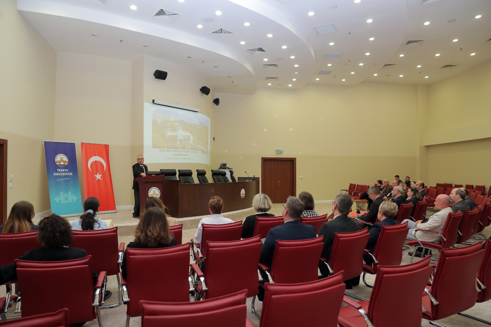 TRAKYA ÜNİVERSİTESİ’NDE 2028–2032 STRATEJİK PLAN HAZIRLIK SÜRECİ BAŞLADI