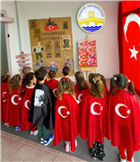 ZEYNEP-MUSTAFA TAŞ UYGULAMA ANAOKULU’NDA 18 MART ÇANAKKALE ZAFERİ TÖRENİ