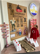 ZEYNEP-MUSTAFA TAŞ UYGULAMA ANAOKULU’NDA 18 MART ÇANAKKALE ZAFERİ TÖRENİ