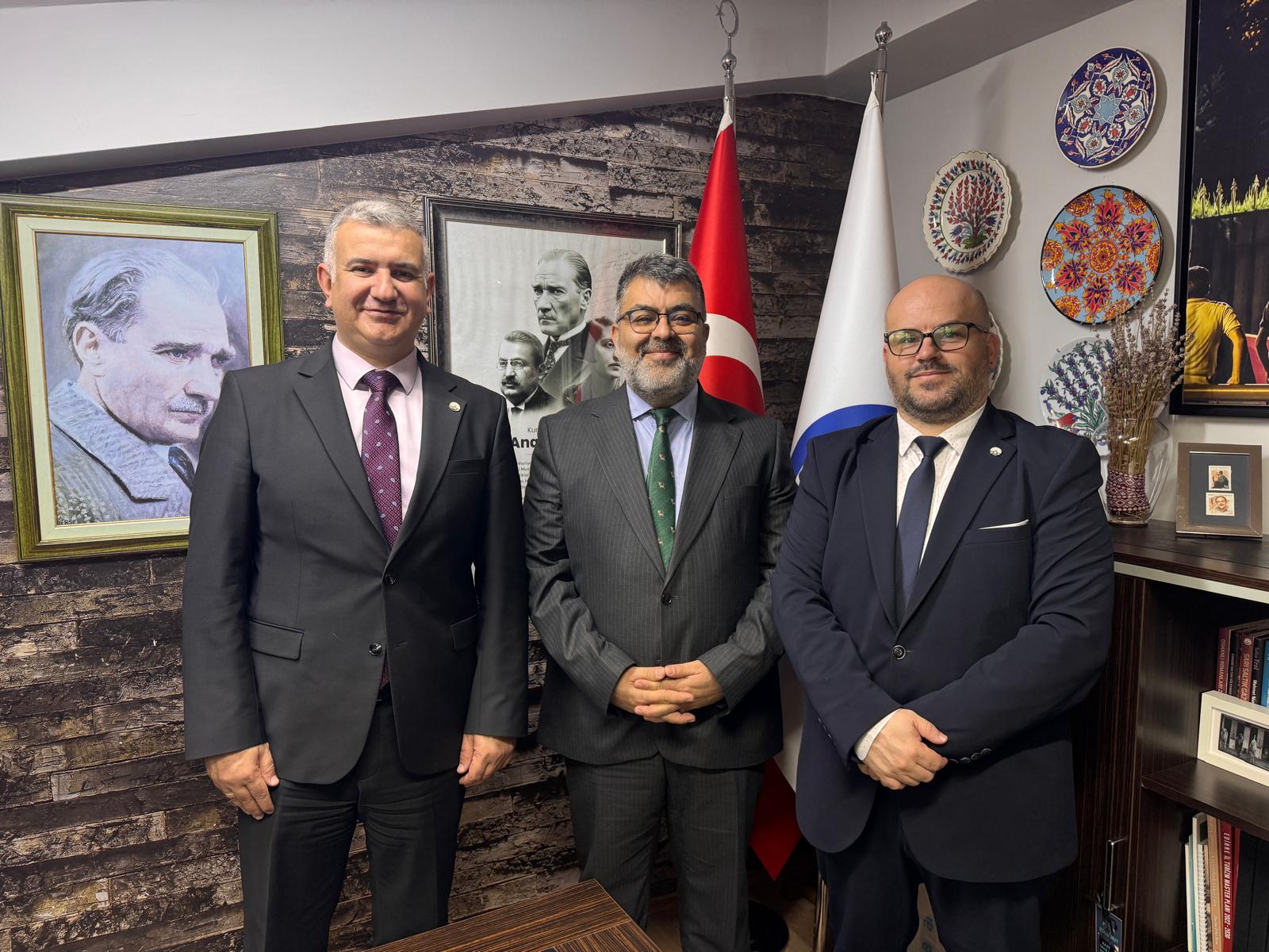 TRAKYA ÜNİVERSİTESİNDEN BASIN MENSUPLARINA BAYRAM ZİYARETİ