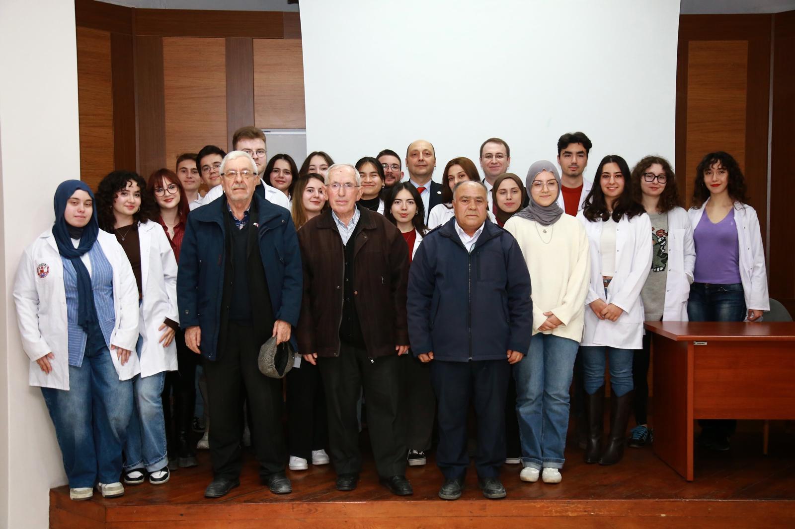 TRAKYA ÜNİVERSİTESİNDE “YAŞLILAR HAFTASI” ETKİNLİĞİ DÜZENLENDİ