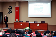 TRAKYA ÜNİVERSİTESİ’NDE “PROFESYONEL İMAJ VE DİJİTAL İTİBAR: LINKEDIN’DE ÖNE ÇIKMA” EĞİTİMİ GERÇEKLEŞTİ