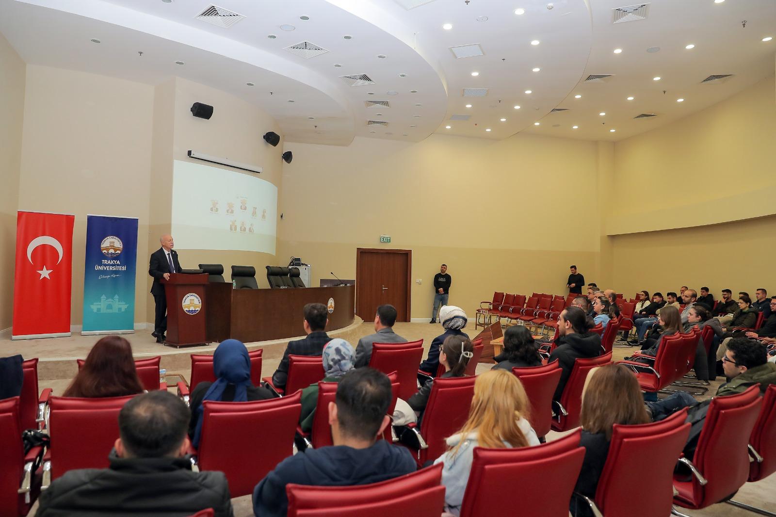 TRAKYA ÜNİVERSİTESİ’NDE GÖREVE YENİ BAŞLAYAN PERSONELE ORYANTASYON EĞİTİMİ