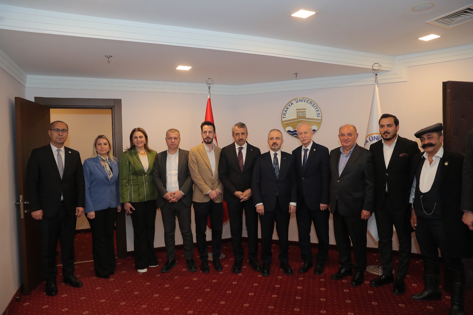 İÇİŞLERİ BAKAN YARDIMCISI BÜLENT TURAN, REKTÖR PROF. DR. MUSTAFA HATİPLER’İ ZİYARET ETTİ