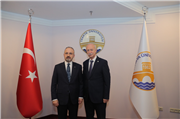 İÇİŞLERİ BAKAN YARDIMCISI BÜLENT TURAN, REKTÖR PROF. DR. MUSTAFA HATİPLER’İ ZİYARET ETTİ