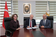 TRAKYA ÜNİVERSİTESİ’NDE FAKÜLTELER ARASI EĞİTİMDE İŞ BİRLİĞİ PROTOKOLLERİ İMZALANDI