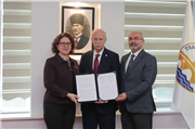 TRAKYA ÜNİVERSİTESİ’NDE FAKÜLTELER ARASI EĞİTİMDE İŞ BİRLİĞİ PROTOKOLLERİ İMZALANDI
