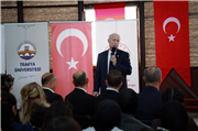 MAZİDEN ATİYE PROJESİ’NDE REKTÖR HATİPLER’DEN GENÇLERE TARİH VE MEDENİYET DERSİ
