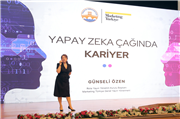 TRAKYA ÜNİVERSİTESİ “DİJİTAL PAZARLAMA ZİRVESİ” İLE SEKTÖRÜN GELECEĞİNE IŞIK TUTTU