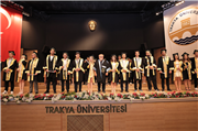 TRAKYA ÜNİVERSİTESİ UYGULAMALI BİLİMLER FAKÜLTESİNDE MEZUNİYET HEYECANI