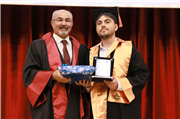 FEN FAKÜLTESİ ÖĞRENCİLERİ MEZUNİYET COŞKUSU YAŞADI