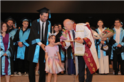 EDEBİYAT FAKÜLTESİNDE MEZUNİYET COŞKUSU
