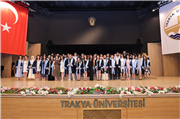 TRAKYA ÜNİVERSİTESİ SAĞLIK HİZMETLERİ MESLEK YÜKSEKOKULUNDA MEZUNİYET COŞKUSU