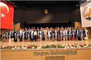 TRAKYA ÜNİVERSİTESİ SAĞLIK HİZMETLERİ MESLEK YÜKSEKOKULUNDA MEZUNİYET COŞKUSU
