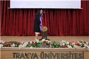 TRAKYA ÜNİVERSİTESİ EĞİTİM FAKÜLTESİNDE MEZUNİYET COŞKUSU