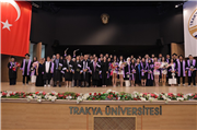TRAKYA ÜNİVERSİTESİ EĞİTİM FAKÜLTESİNDE MEZUNİYET COŞKUSU