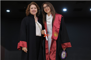 TRAKYA ÜNİVERSİTESİ ECZACILIK FAKÜLTESİ’NDE MEZUNİYET SEVİNCİ