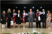 TRAKYA ÜNİVERSİTESİ ECZACILIK FAKÜLTESİ’NDE MEZUNİYET SEVİNCİ